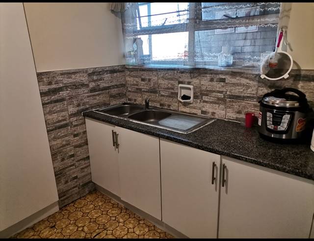 2 BEDROOM FLAT FOR SALE IN SOUTH BEACH